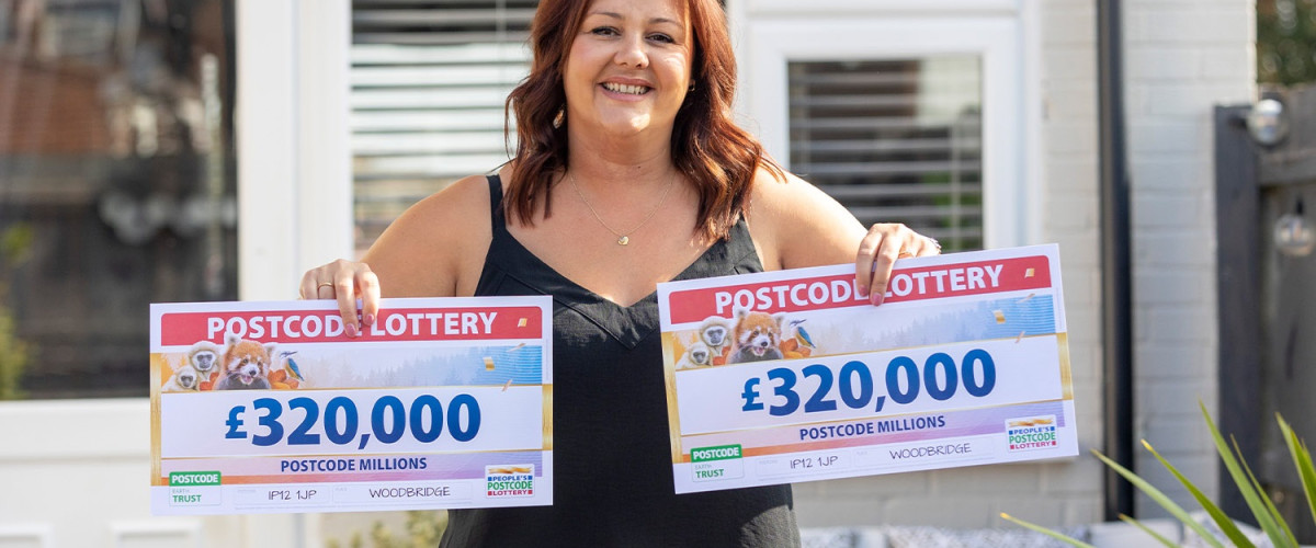 Dream Wedding Dress for £320,000 Postcode Lottery Winner