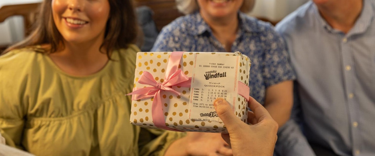 Brilliant Christmas for Weekday Windfall and Set for Life Winners