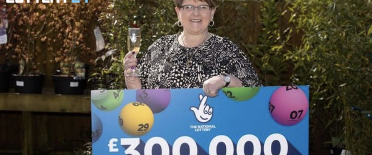 Family Syndicate Ecstatic after £300,000 Scratchcard Win